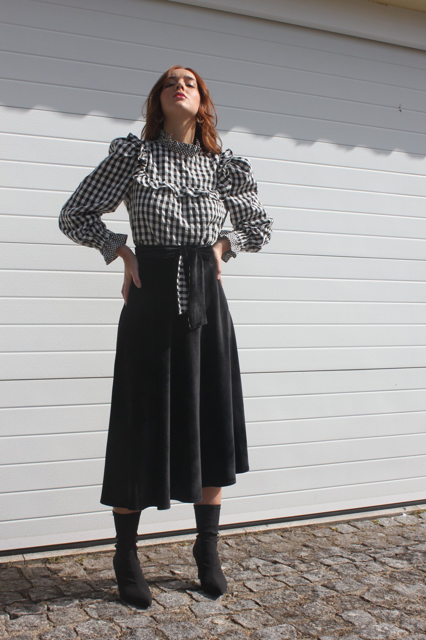 BLUSA VIOLA | BLANCA Y NEGRA