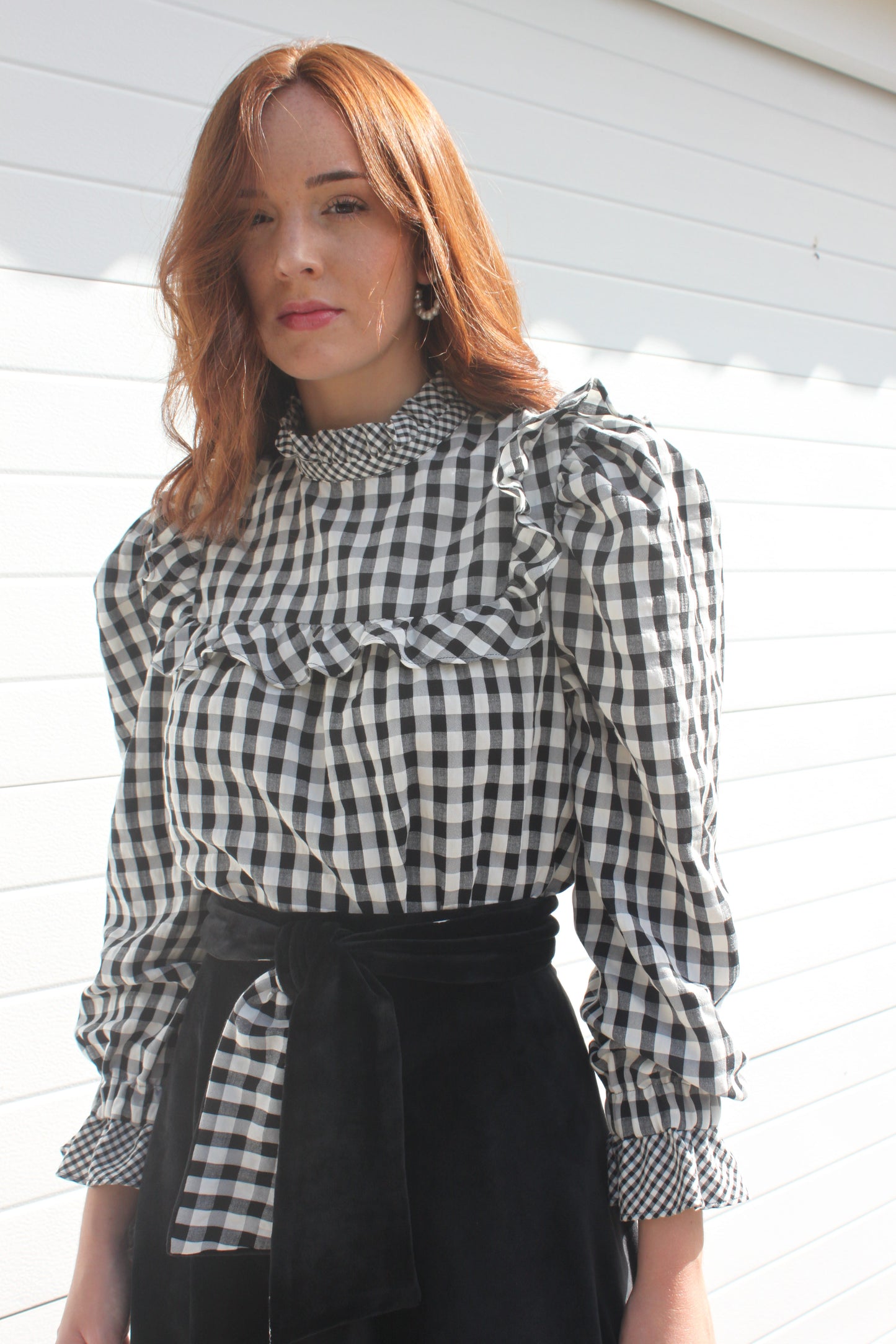 BLUSA VIOLA | BLANCA Y NEGRA