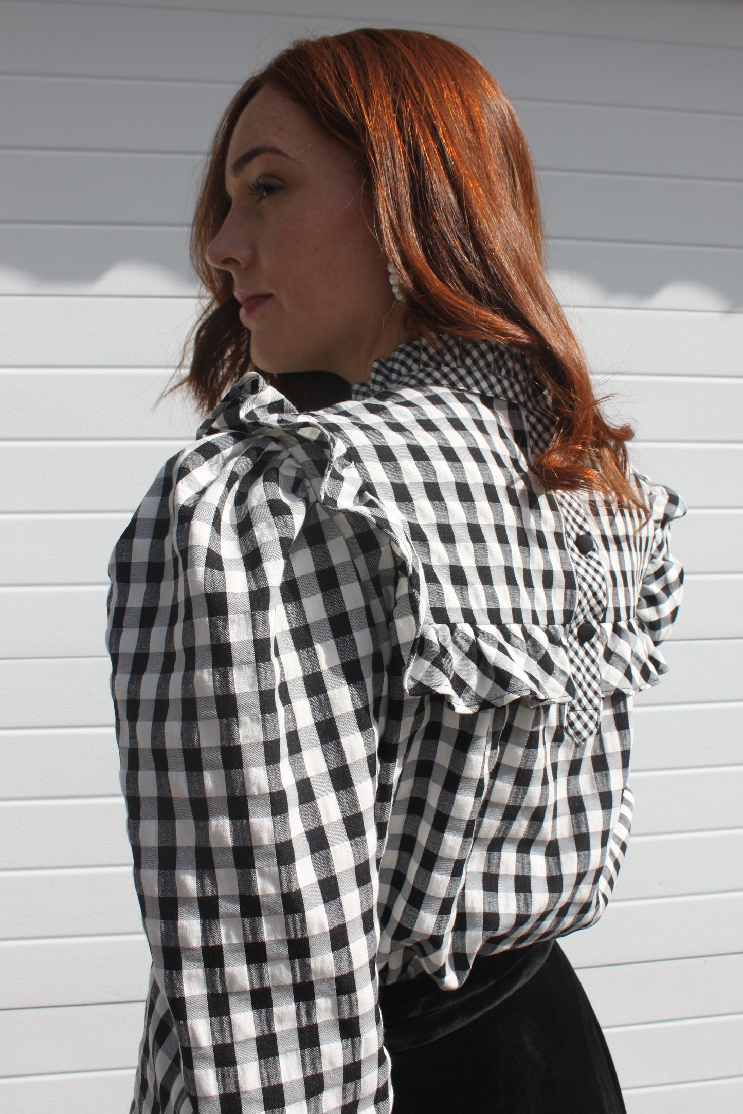 BLUSA VIOLA | BLANCA Y NEGRA