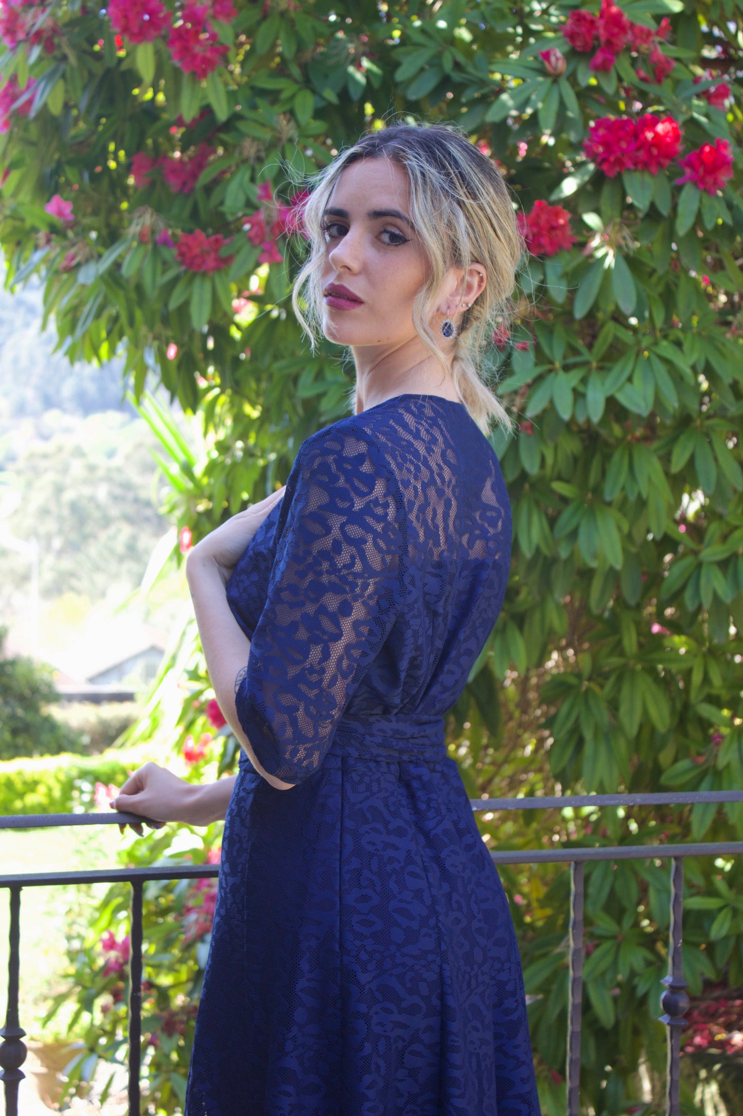VESTIDO MIDI ENCAJE