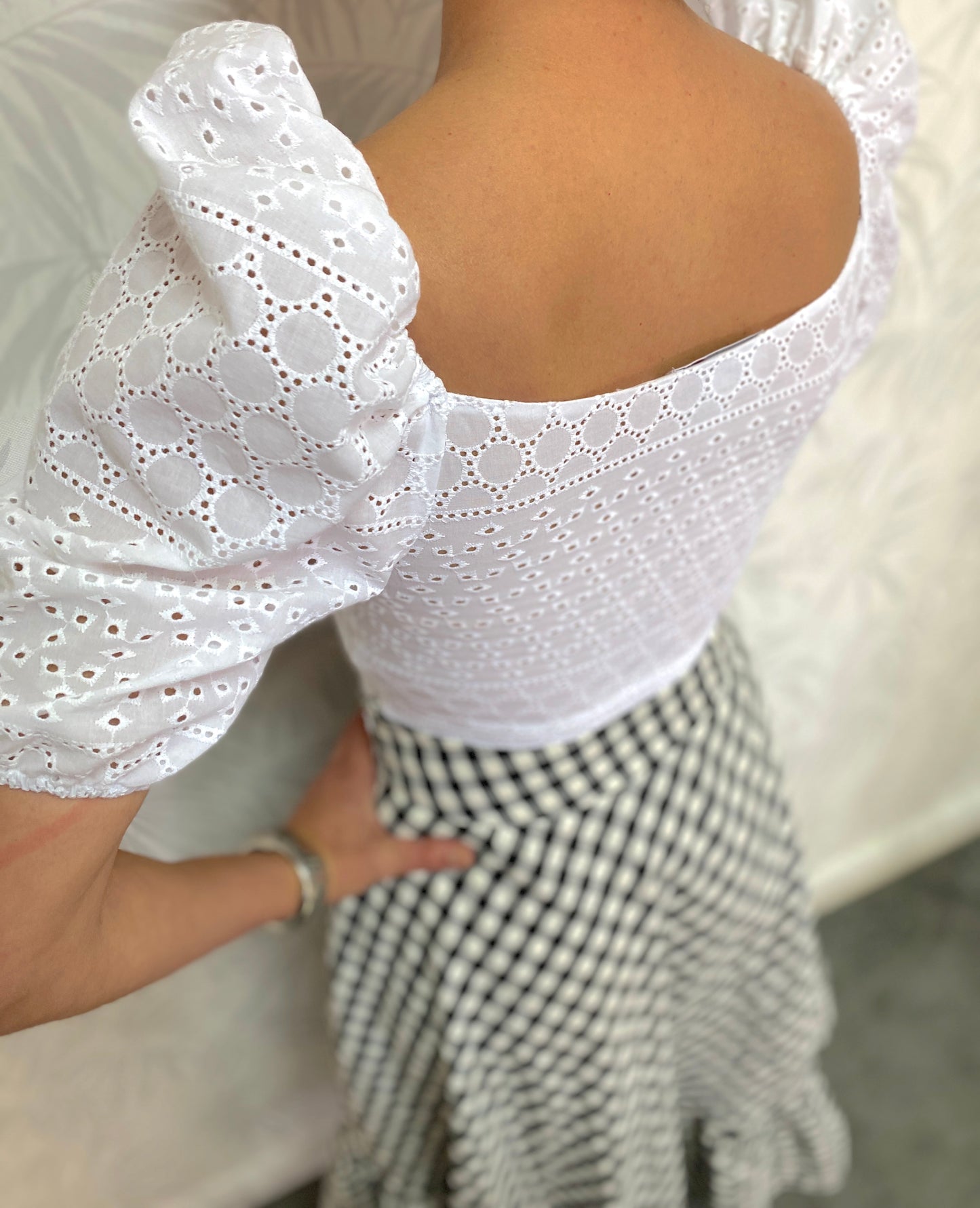 CROP TOP ALGODÓN BORDADO