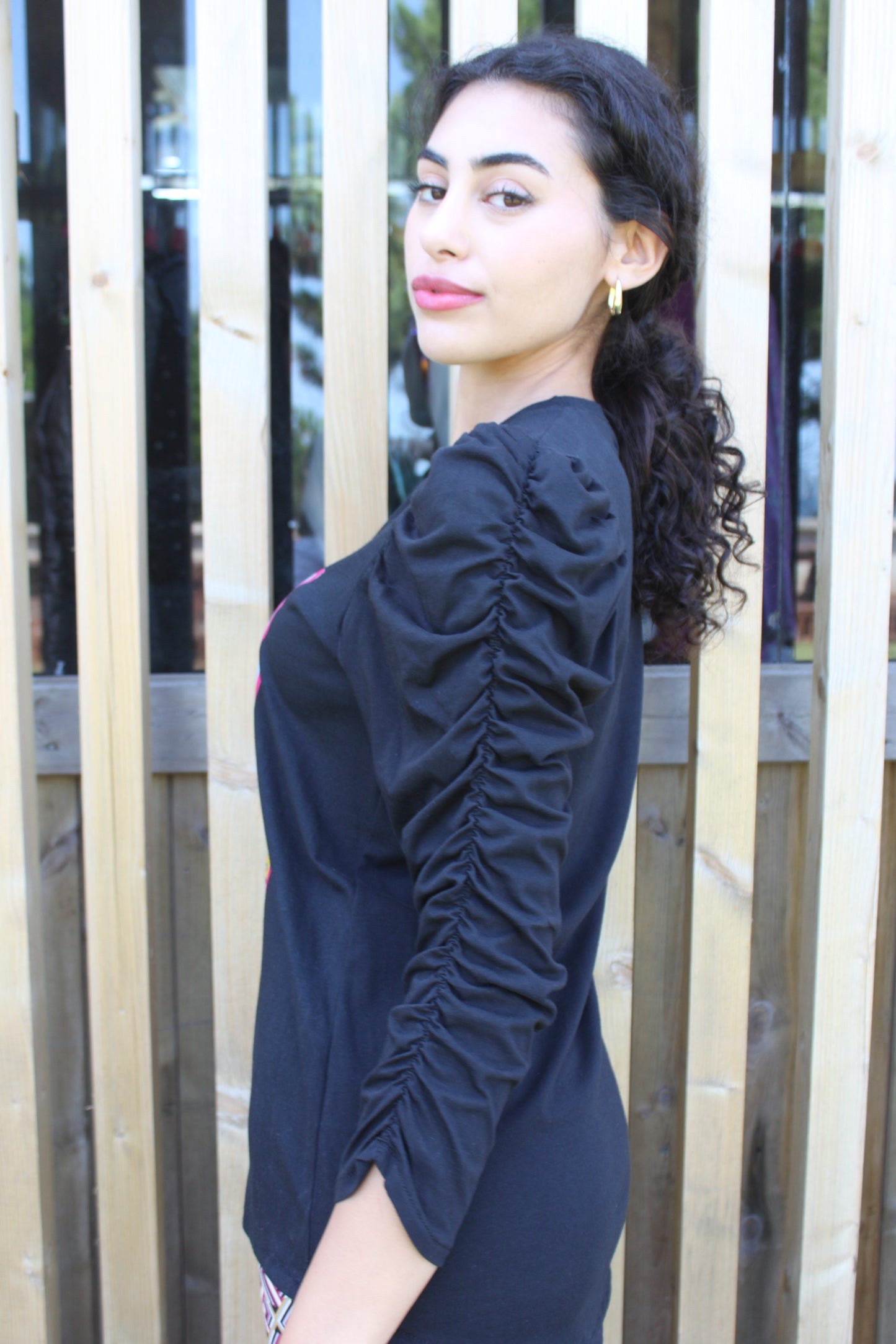 CAMISETA AMANDA| NEGRA