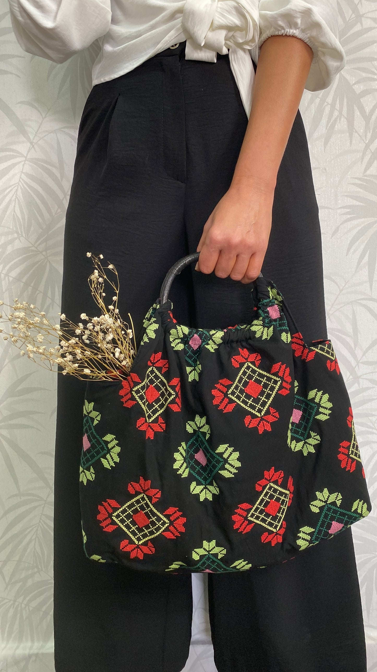BOLSO BORDADO | NEGRO