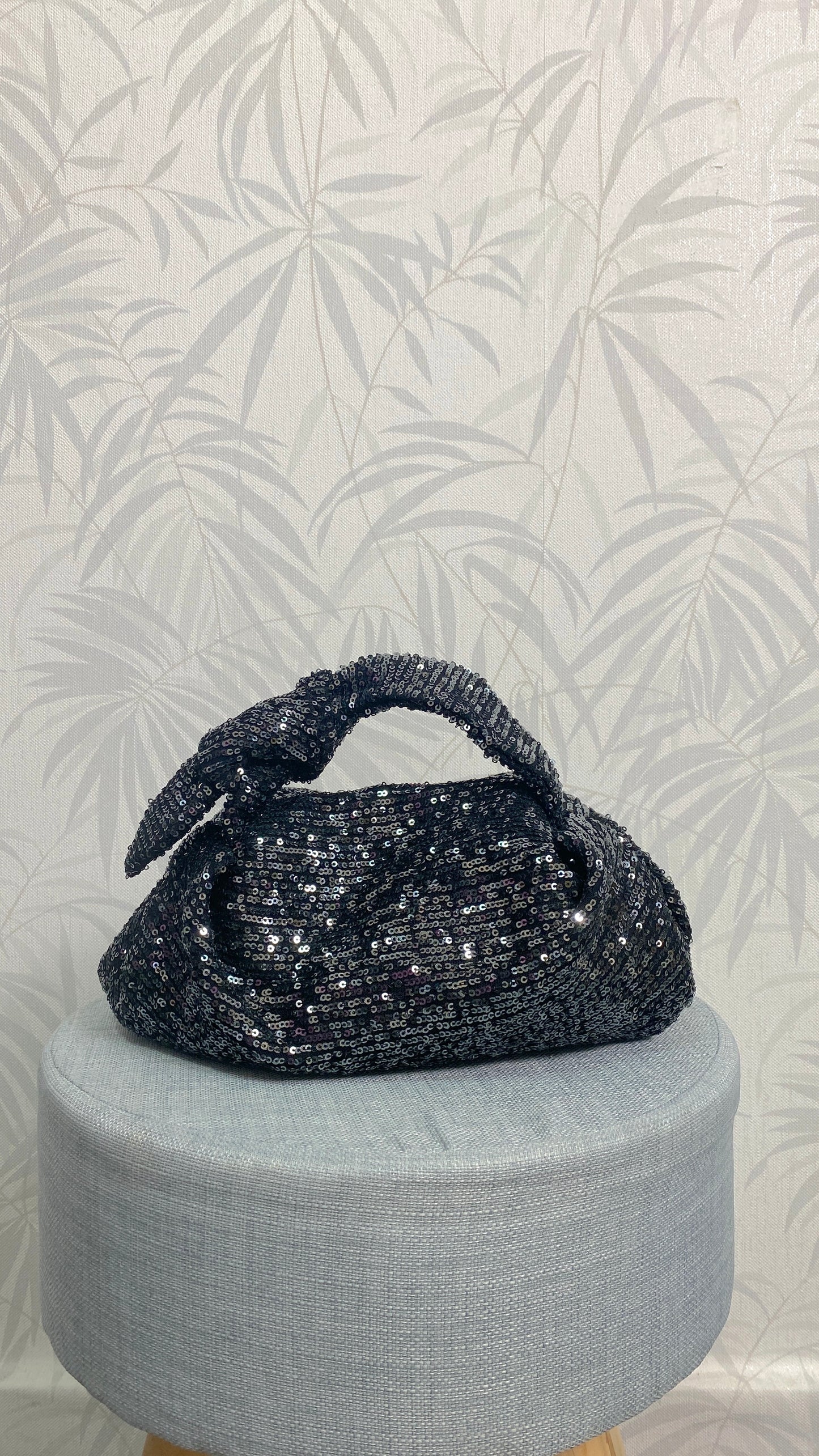 BOLSO BAGUETTE LENTEJUELAS | NEGRO