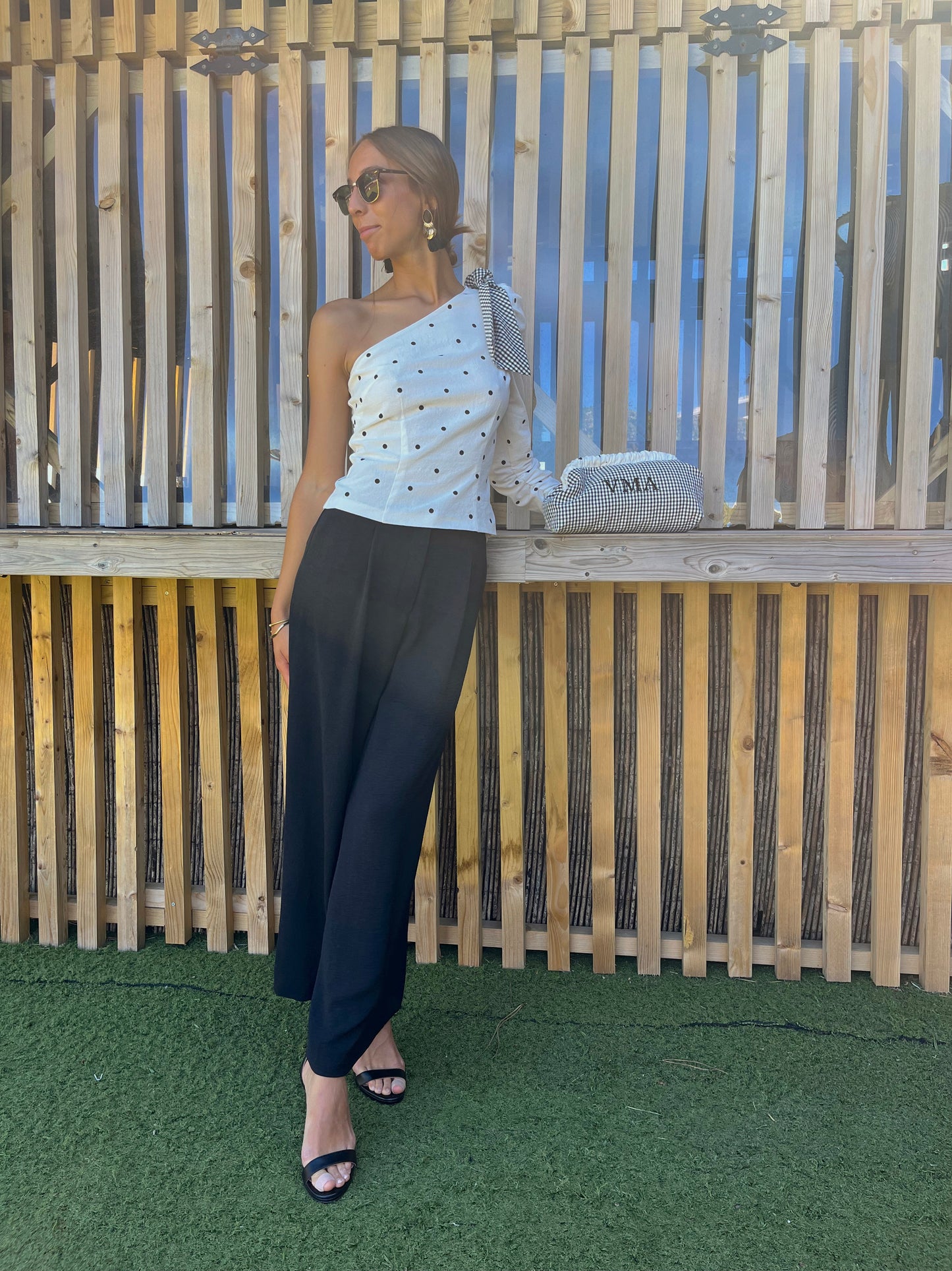 TOP CAPRI