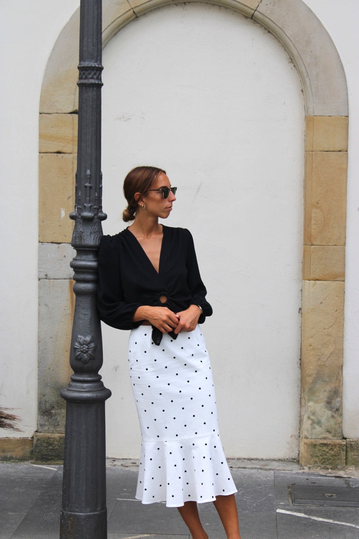 CROP TOP TURÍN CON LAZO | NEGRO